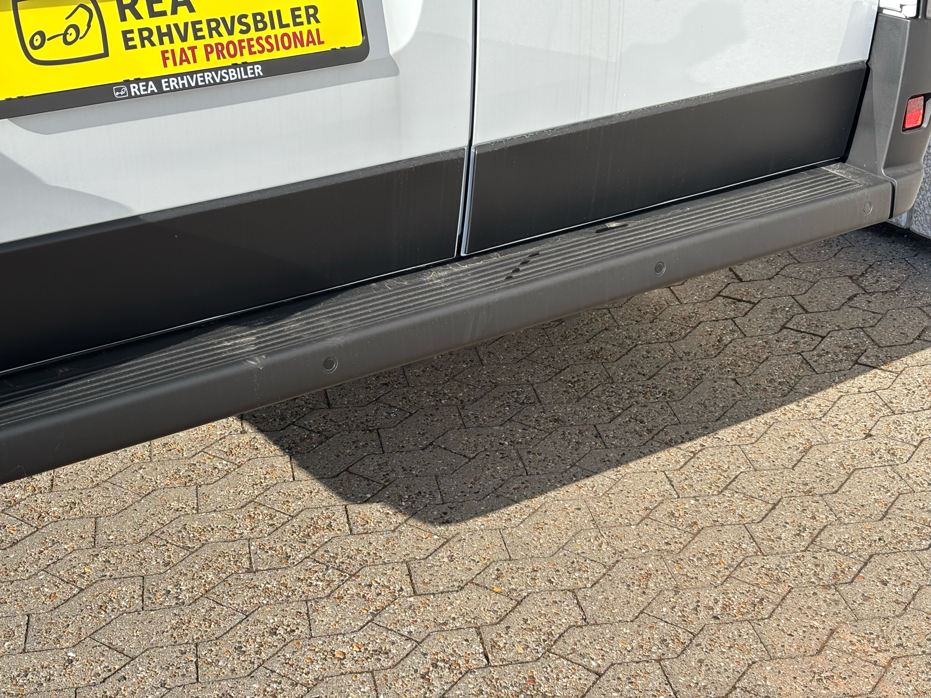 Billede af Fiat Ducato 35M L3H2 2,2 Multijet Pro+ 180HK Van 8g Aut.