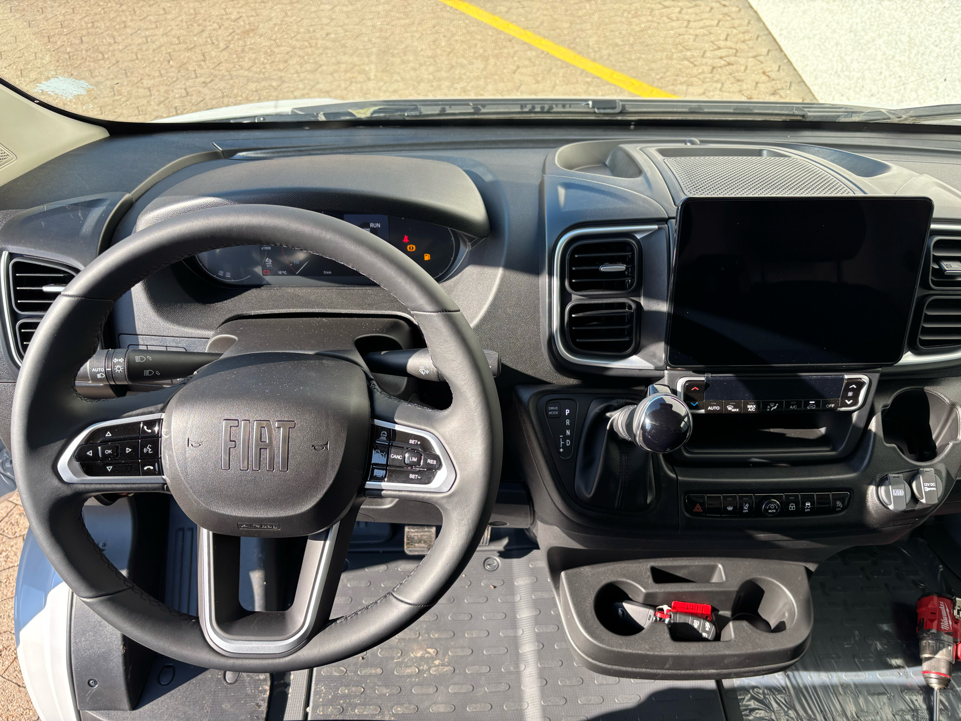 Billede af Fiat Ducato 35M L3H2 2,2 Multijet Pro+ 180HK Van 8g Aut.