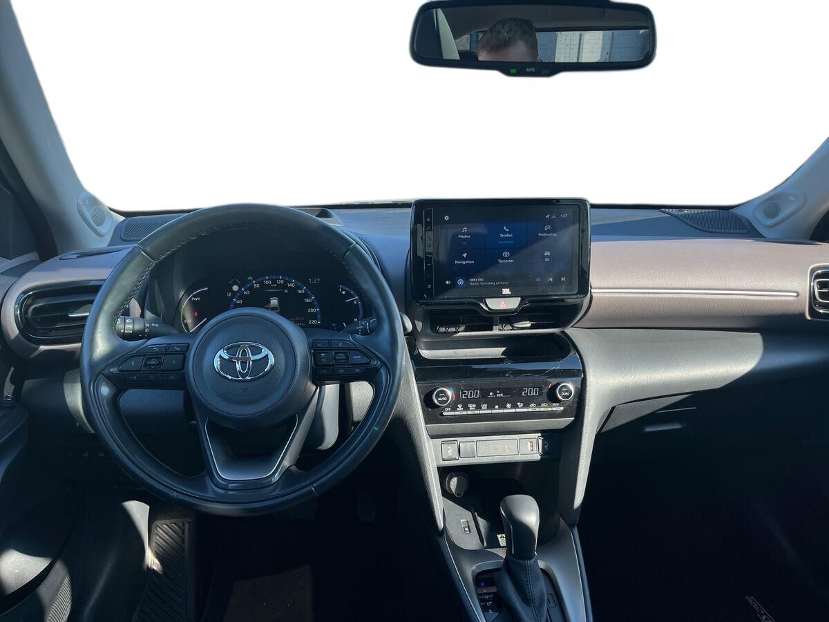 Billede af Toyota Yaris Cross 1,5 Hybrid Elegant 116HK 5d Trinl. Gear