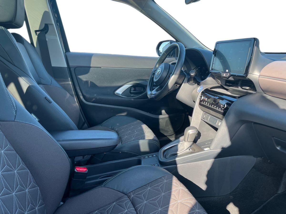 Billede af Toyota Yaris Cross 1,5 Hybrid Elegant 116HK 5d Trinl. Gear