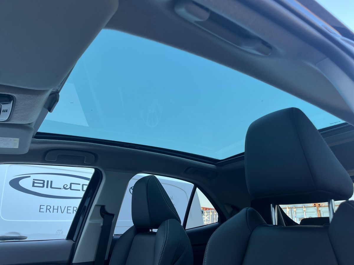 Billede af Toyota Yaris Cross 1,5 Hybrid Elegant 116HK 5d Trinl. Gear