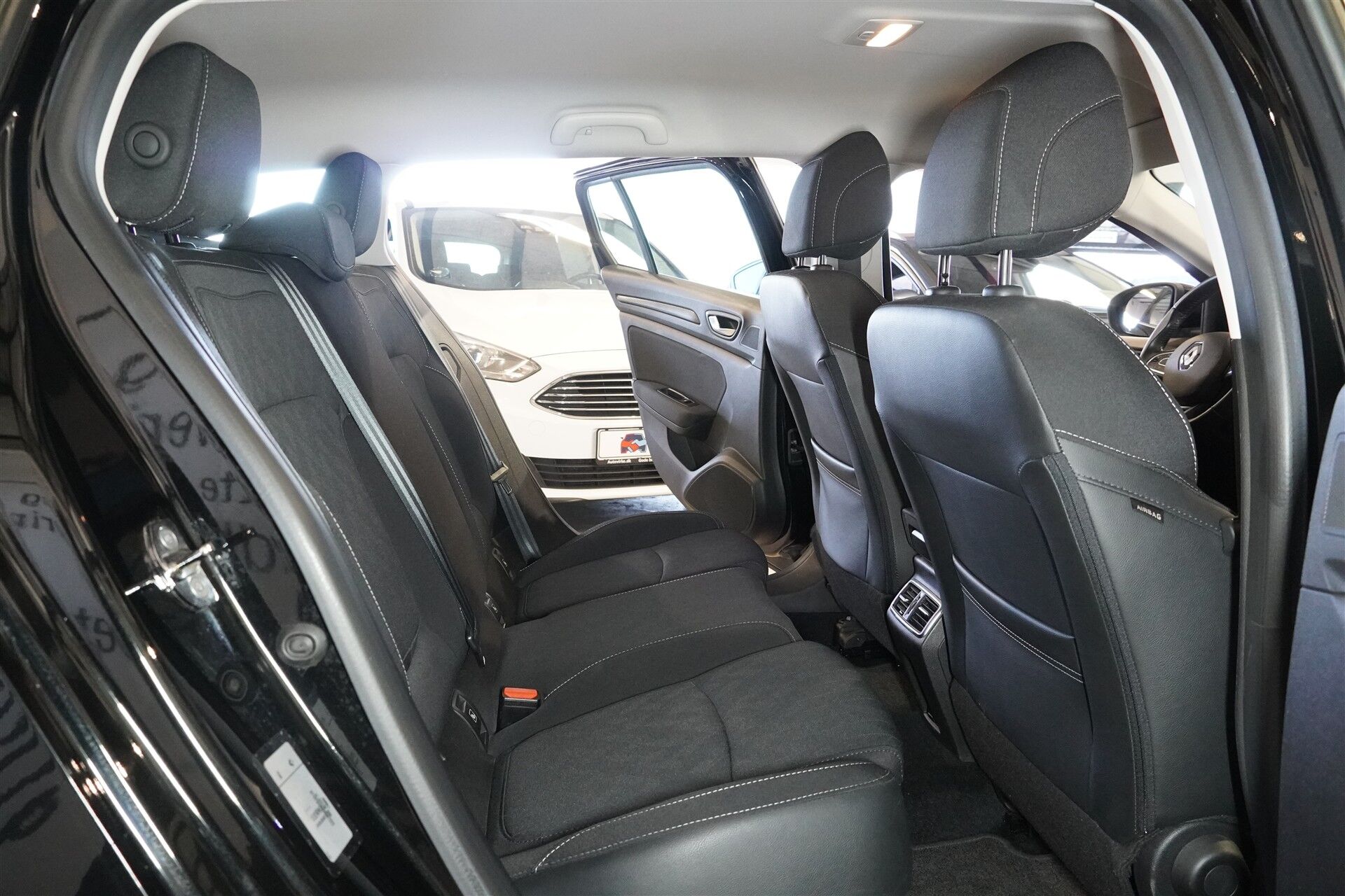 Billede af Renault Mégane Sport Tourer 1,3 TCE GPF Limited 140HK Stc 6g