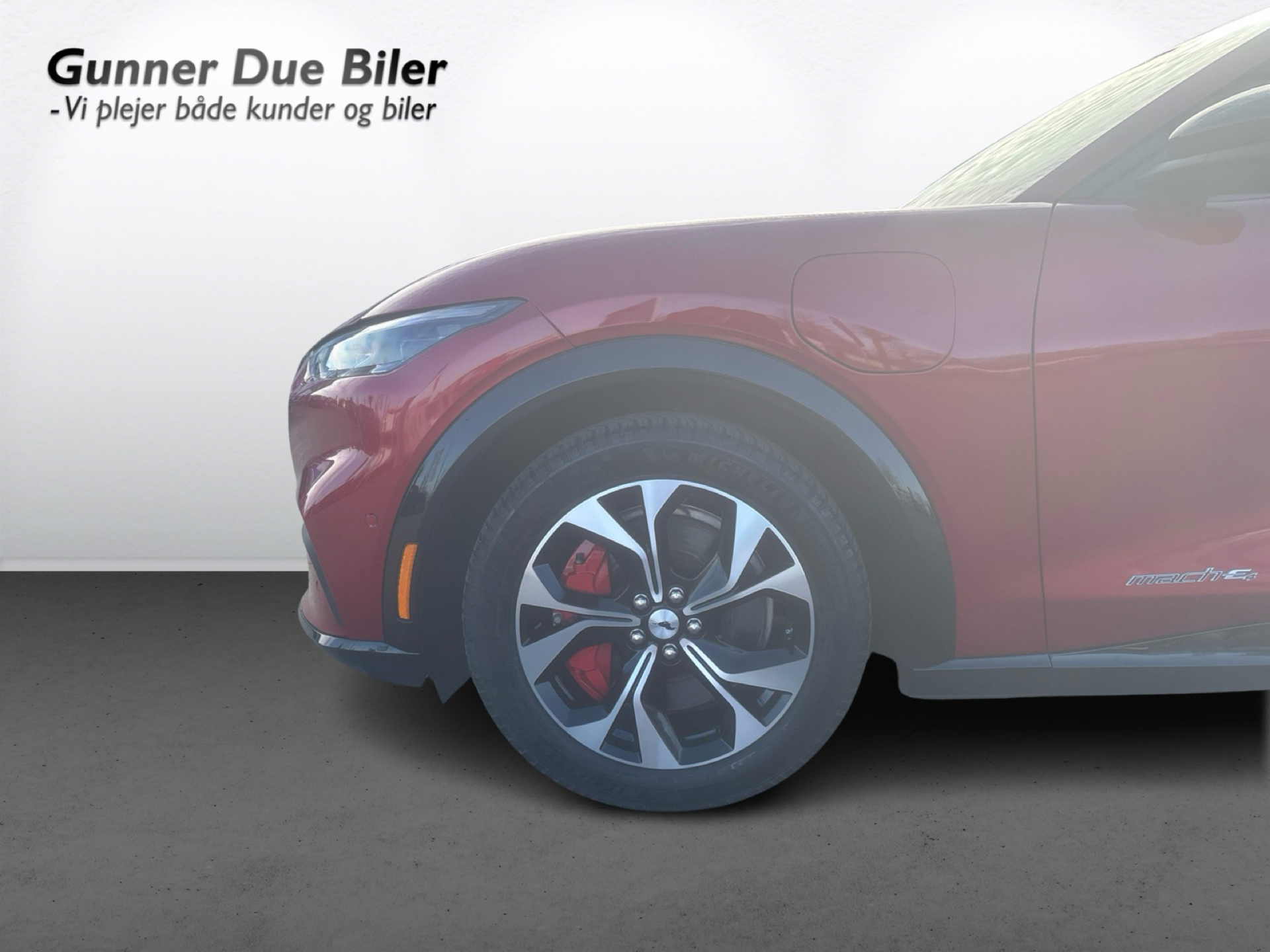 Billede af Ford Mustang Mach-E EL UR Premium AWD 351HK 5d Aut.