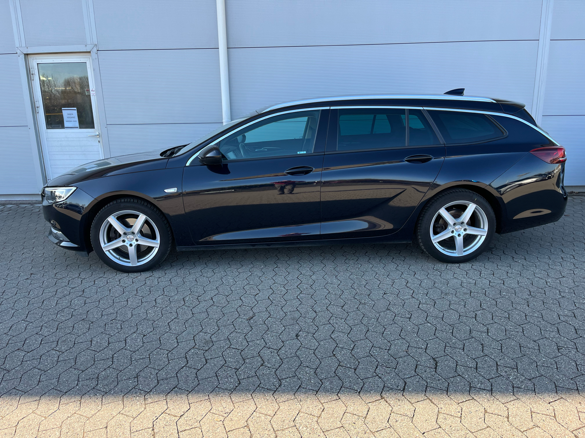 Billede af Opel Insignia Sports Tourer 1,5 Turbo Dynamic Start/Stop 165HK Stc 6g Aut.