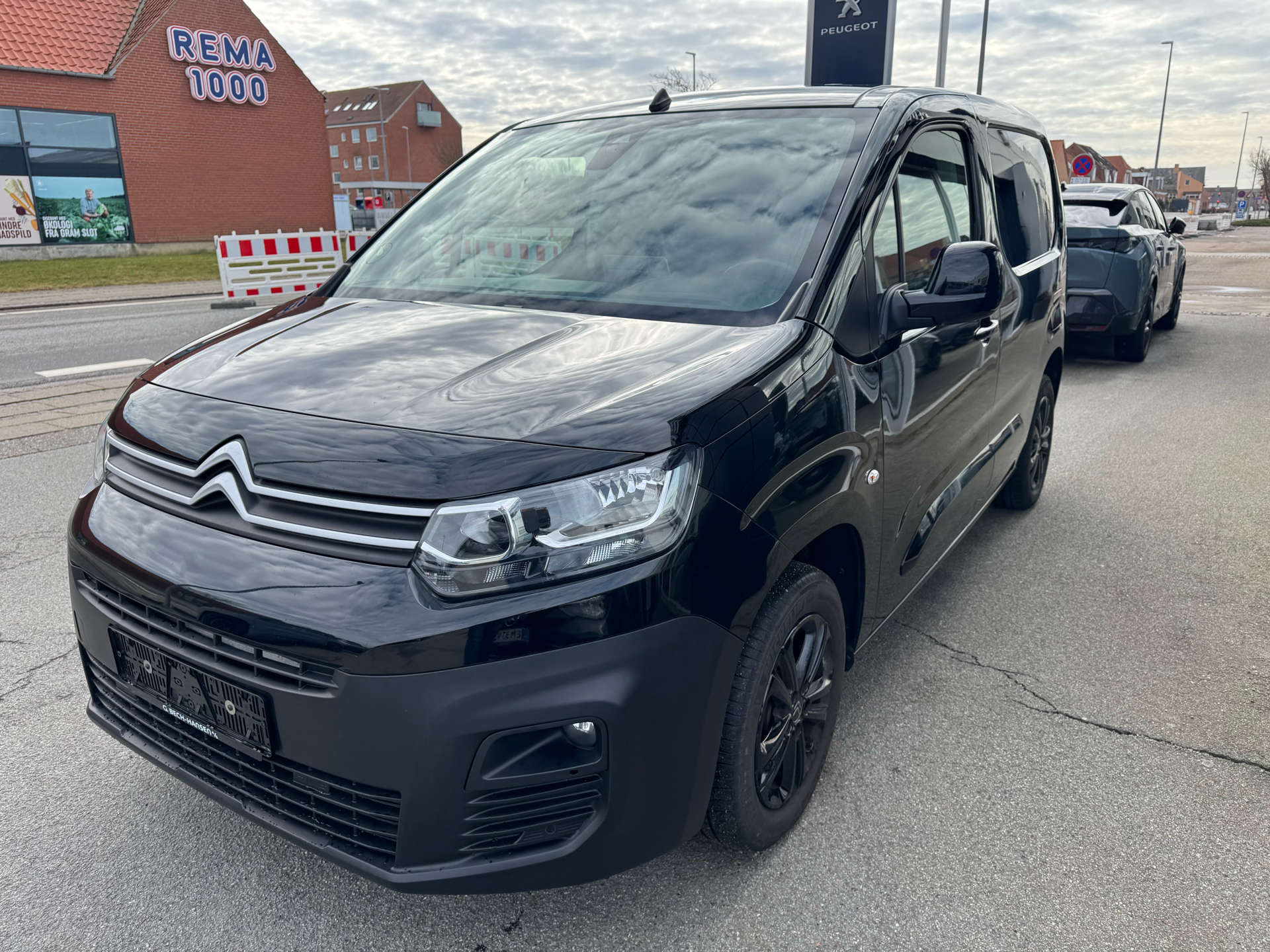 Billede af Citroën Berlingo L1 1,5 Blue HDi Masterline EAT8 start/stop 130HK Van 8g Aut.