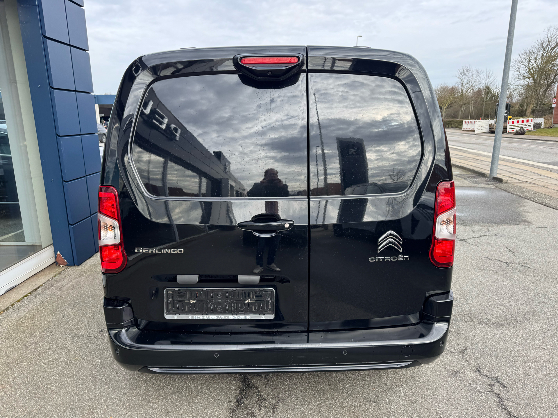 Billede af Citroën Berlingo L1 1,5 Blue HDi Masterline EAT8 start/stop 130HK Van 8g Aut.