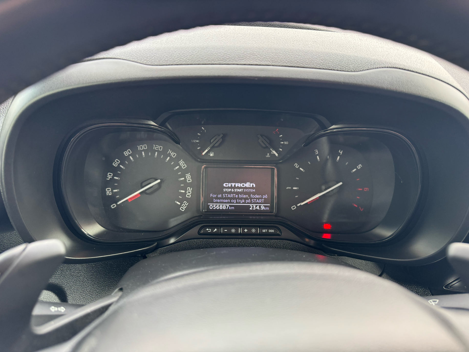 Billede af Citroën Berlingo L1 1,5 Blue HDi Masterline EAT8 start/stop 130HK Van 8g Aut.