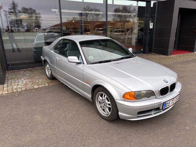 Billede af BMW 318i 143HK Cabr.