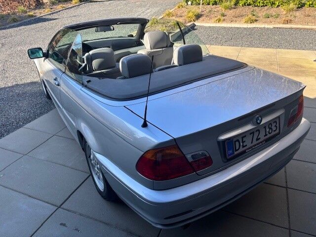 Billede af BMW 318i 143HK Cabr.
