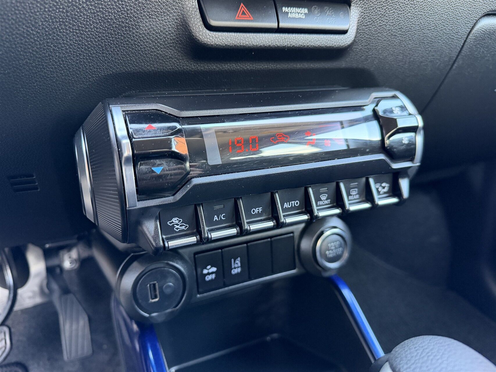 Billede af Suzuki Ignis 1,2 Dualjet  Mild hybrid Style CVT 83HK 5d Aut.