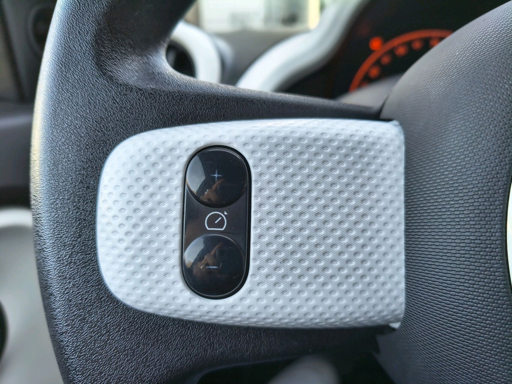 Billede af Renault Twingo 1,0 Sce Authentique start/stop 70HK 5d