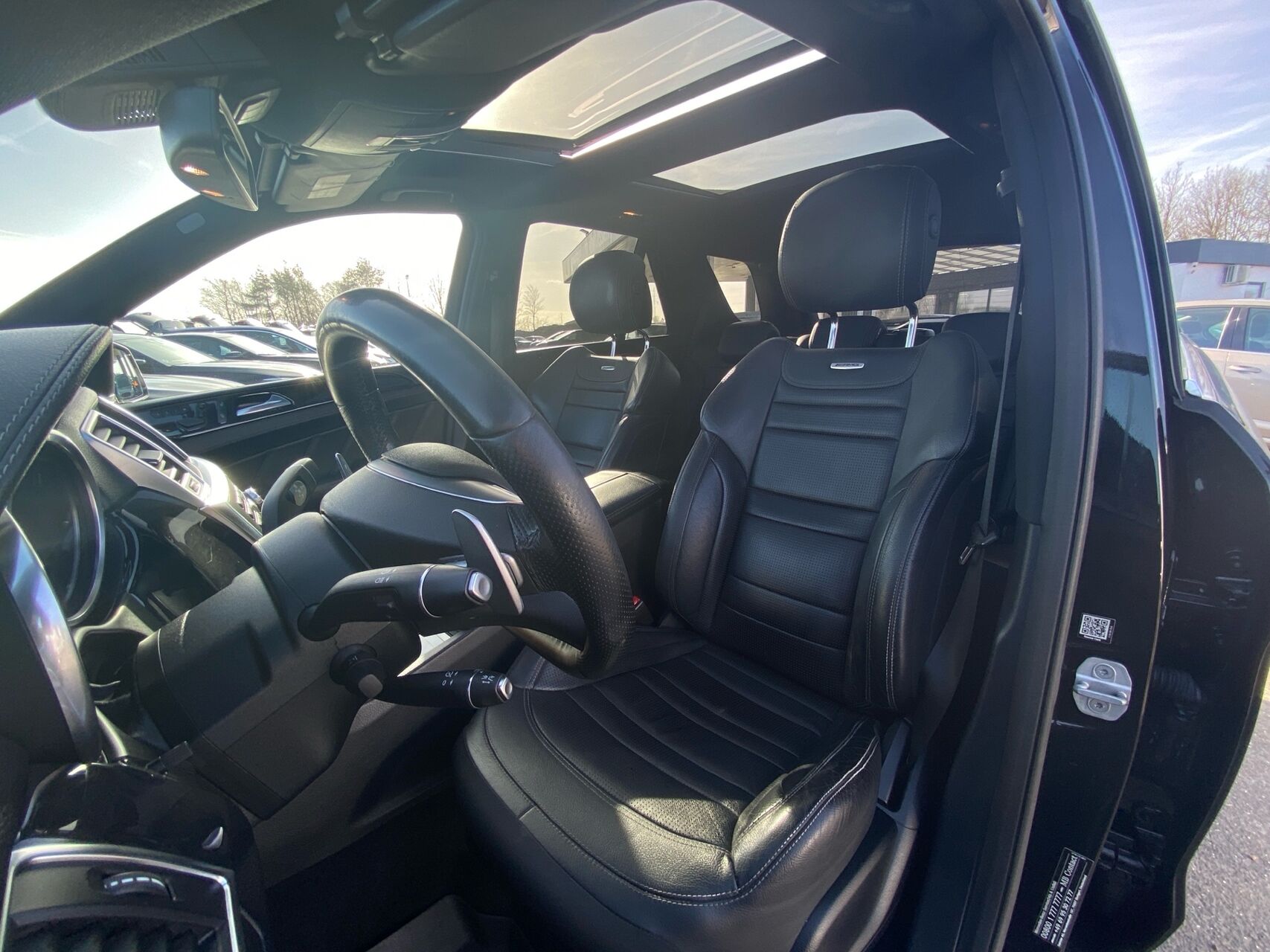 Billede af Mercedes-Benz ML63 AMG 5,5 V8 4Matic 525HK 5d 7g Aut.