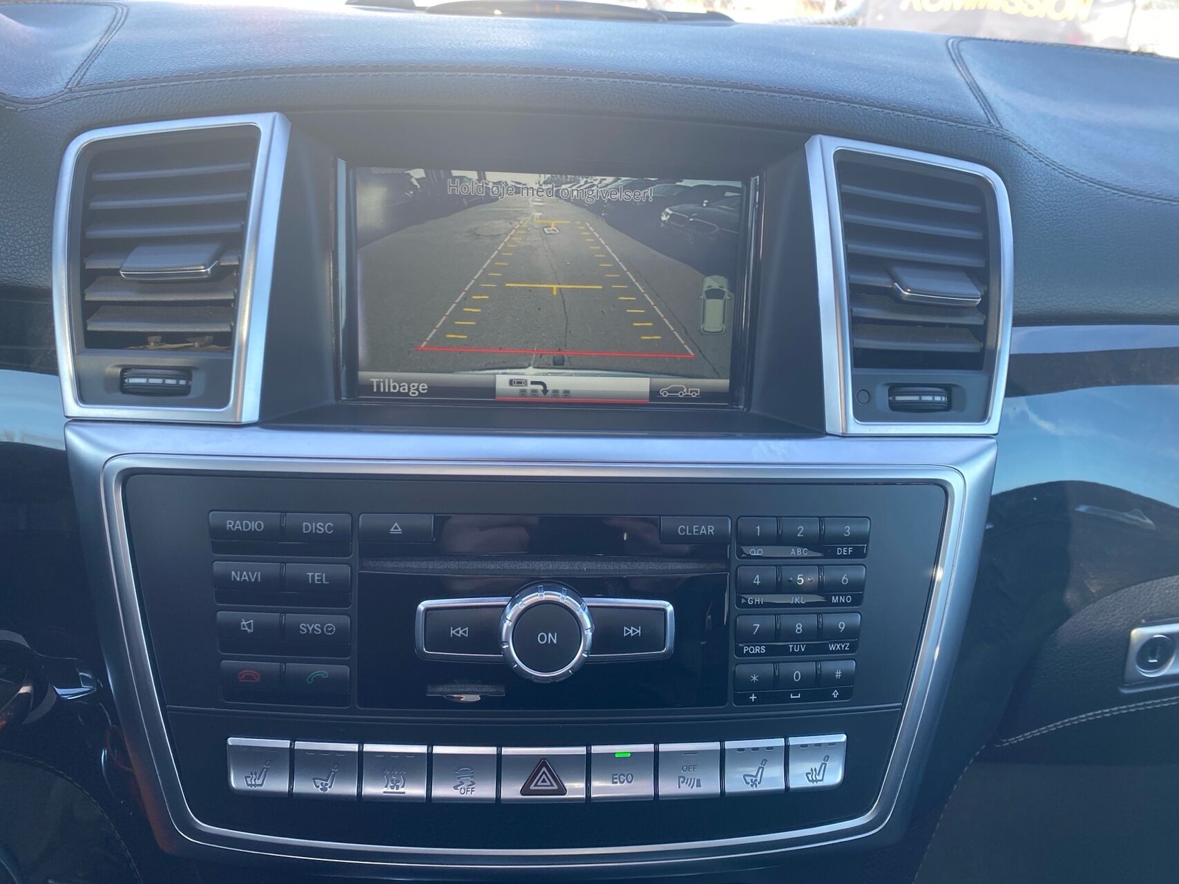 Billede af Mercedes-Benz ML63 AMG 5,5 V8 4Matic 525HK 5d 7g Aut.