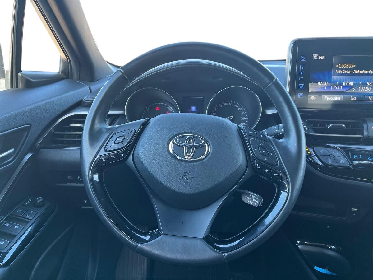 Billede af Toyota C-HR 1,8 Hybrid C-LUB Premium Selected Multidrive S 122HK 5d Aut.