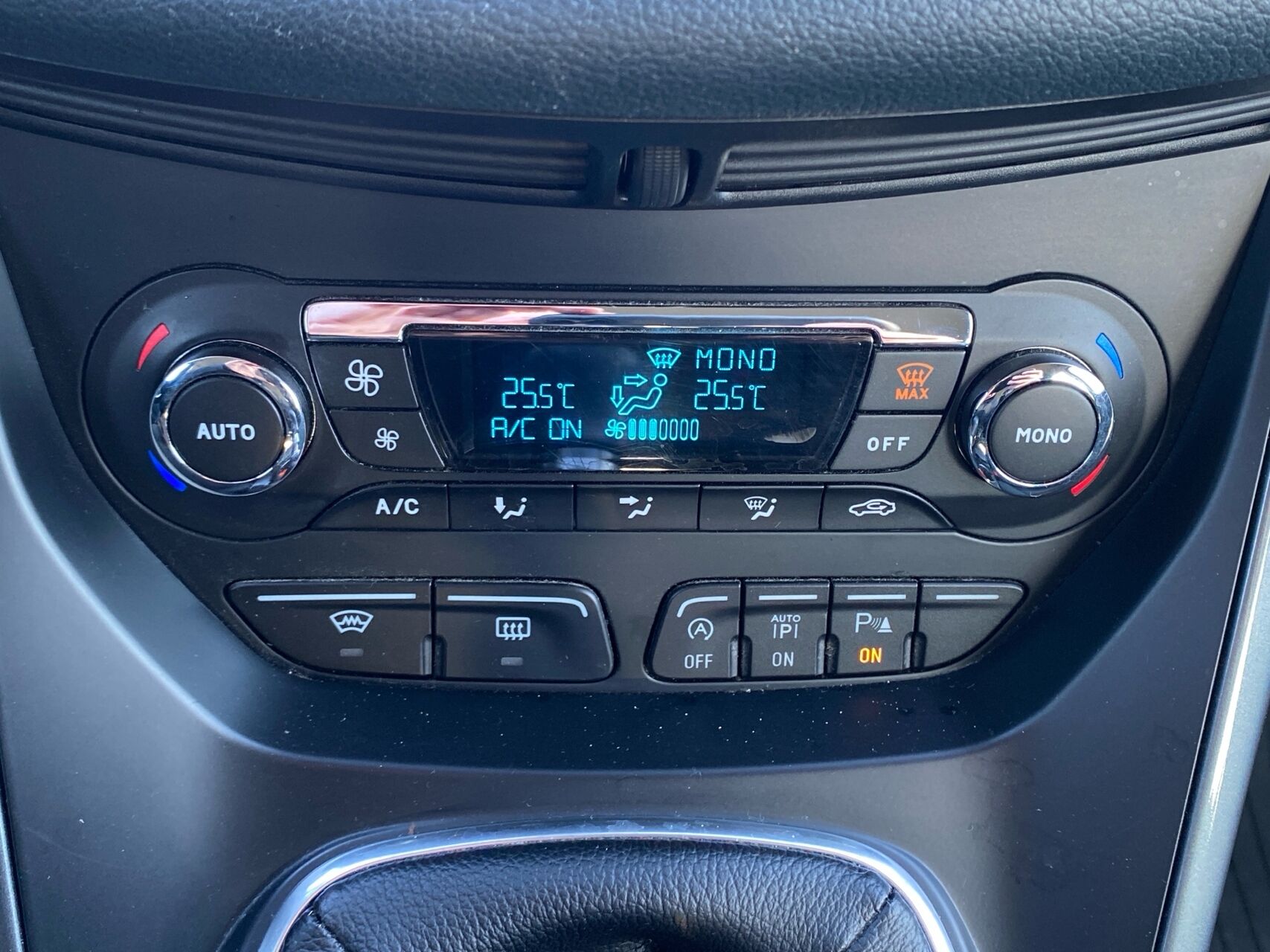 Billede af Ford C-MAX 1,6 TDCi Titanium 115HK 6g