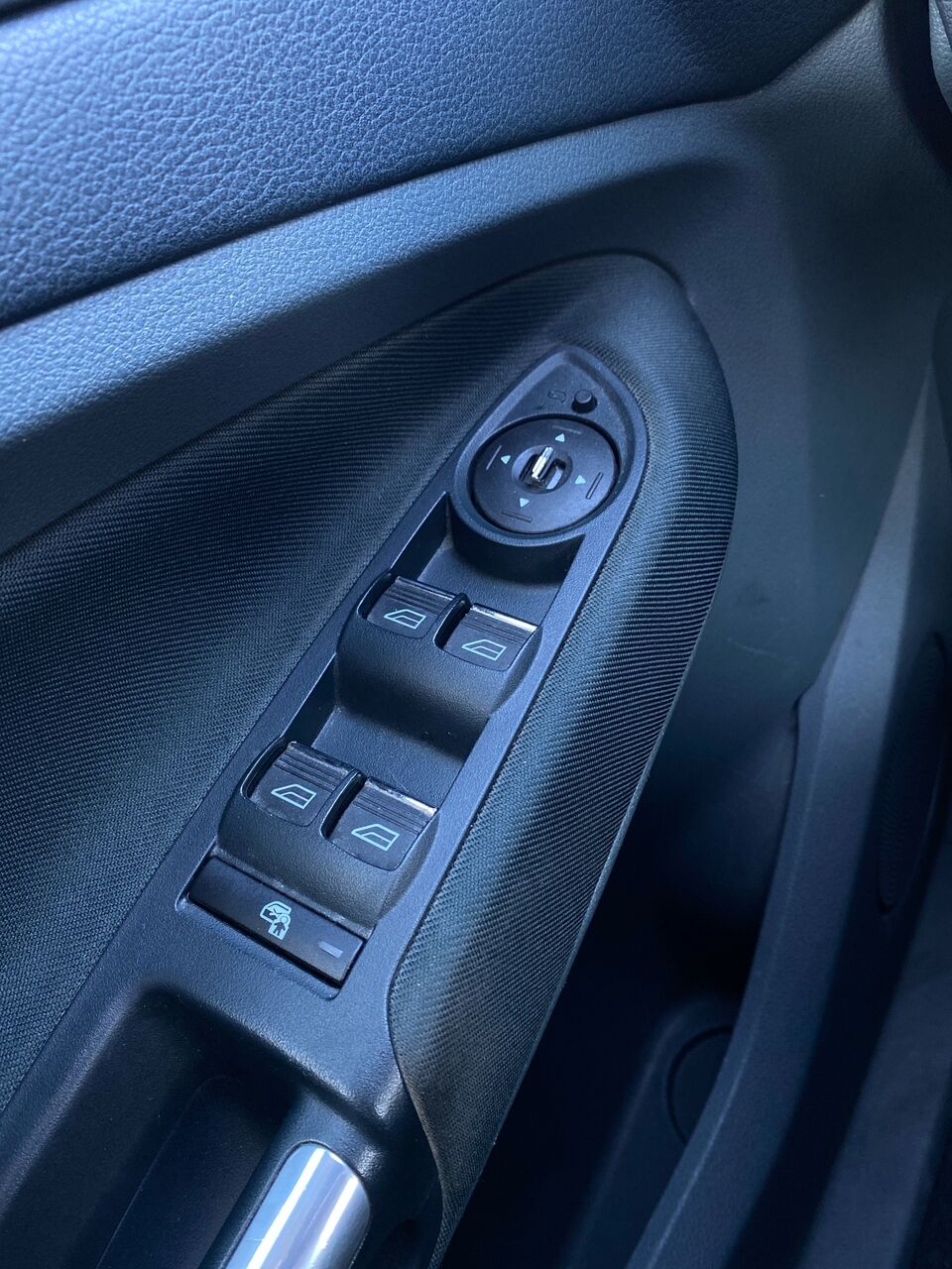 Billede af Ford C-MAX 1,6 TDCi Titanium 115HK 6g