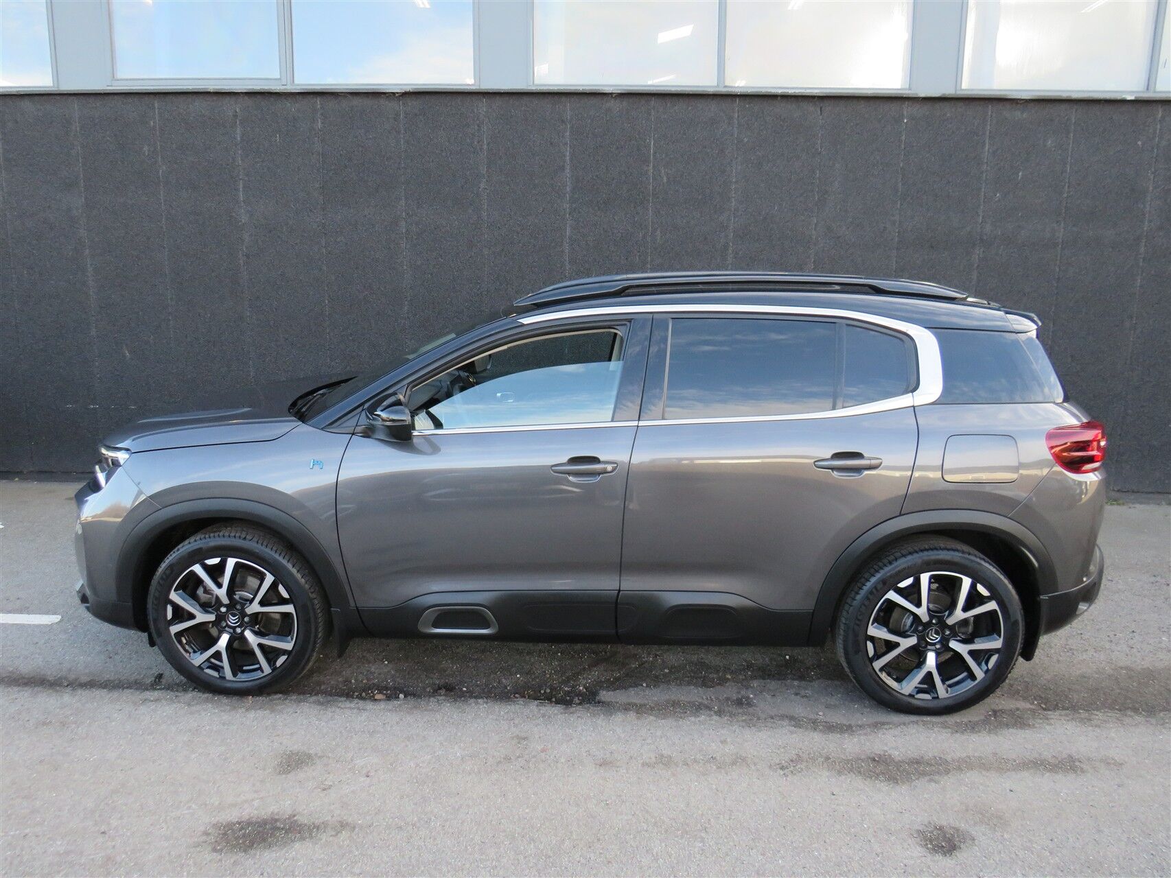 Billede af Citroën C5 Aircross 1,6 Plugin-hybrid Superior EAT8 225HK 5d 8g Aut.