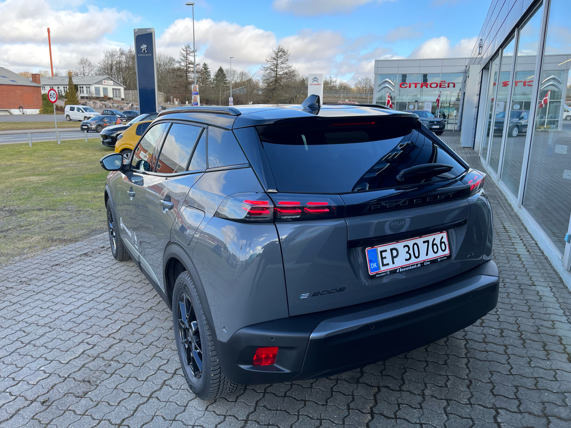 Billede af Peugeot e-2008 EL GT 156HK 5d Aut.