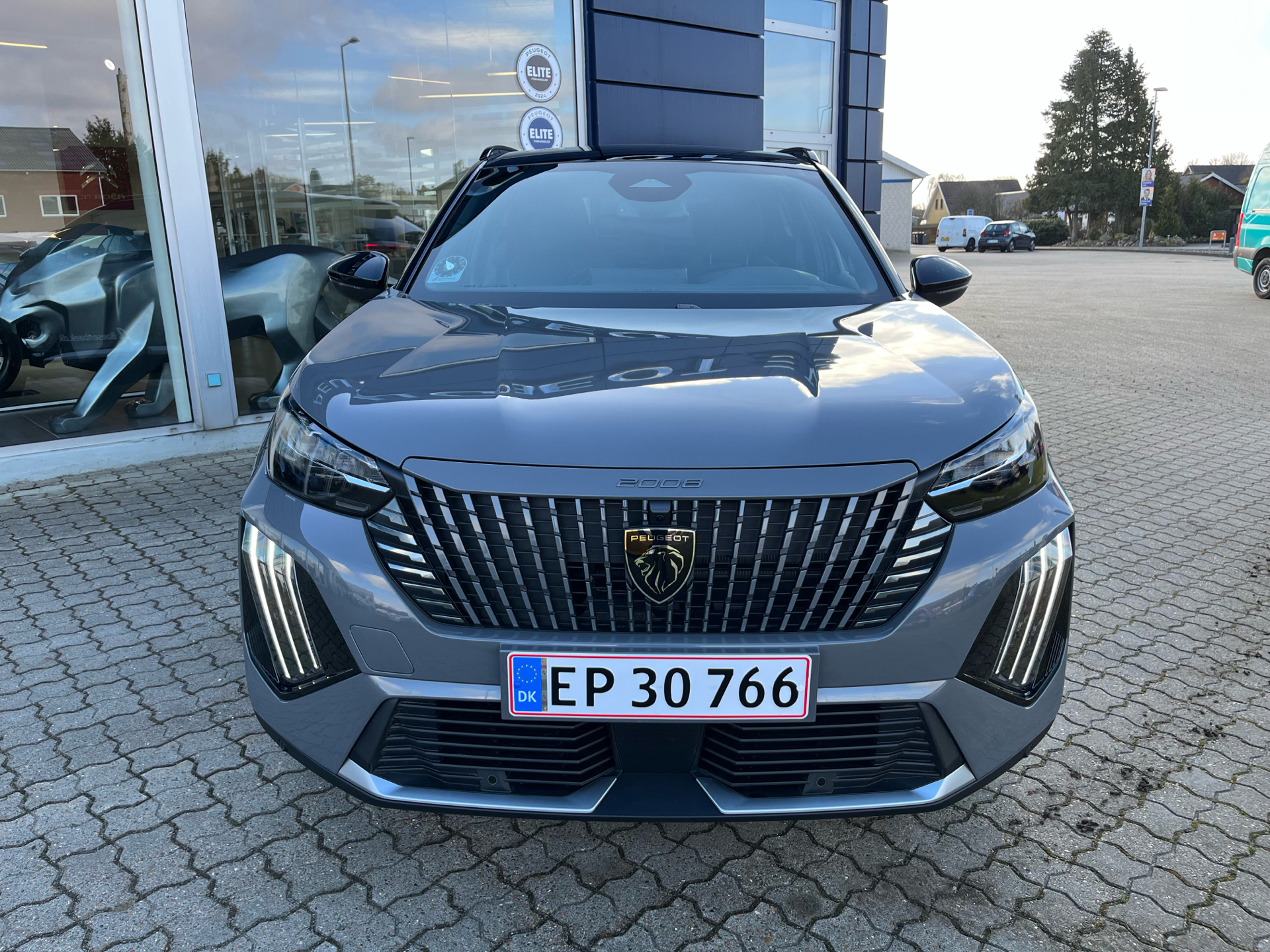 Billede af Peugeot e-2008 EL GT 156HK 5d Aut.