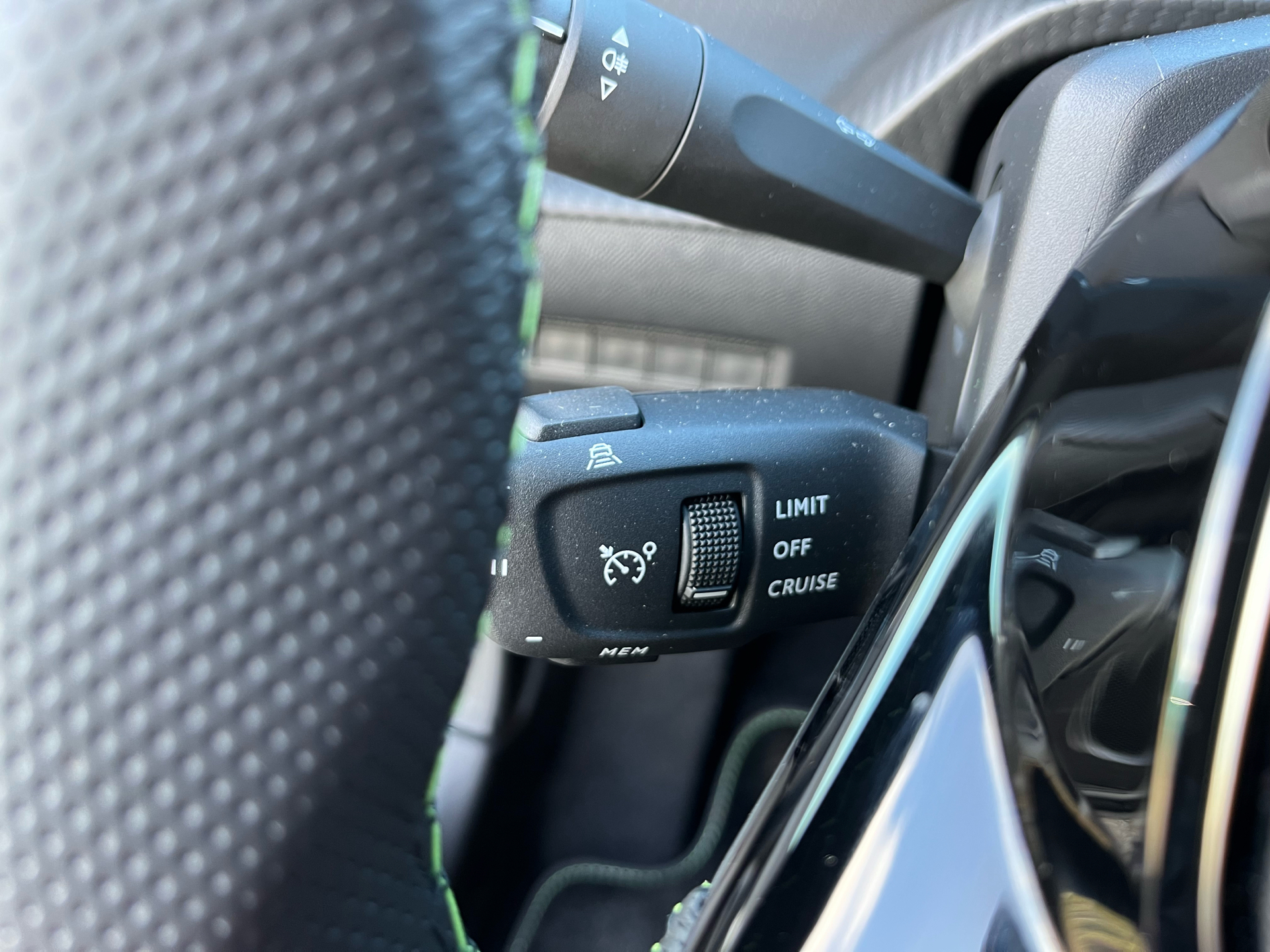 Billede af Peugeot e-2008 EL GT 156HK 5d Aut.