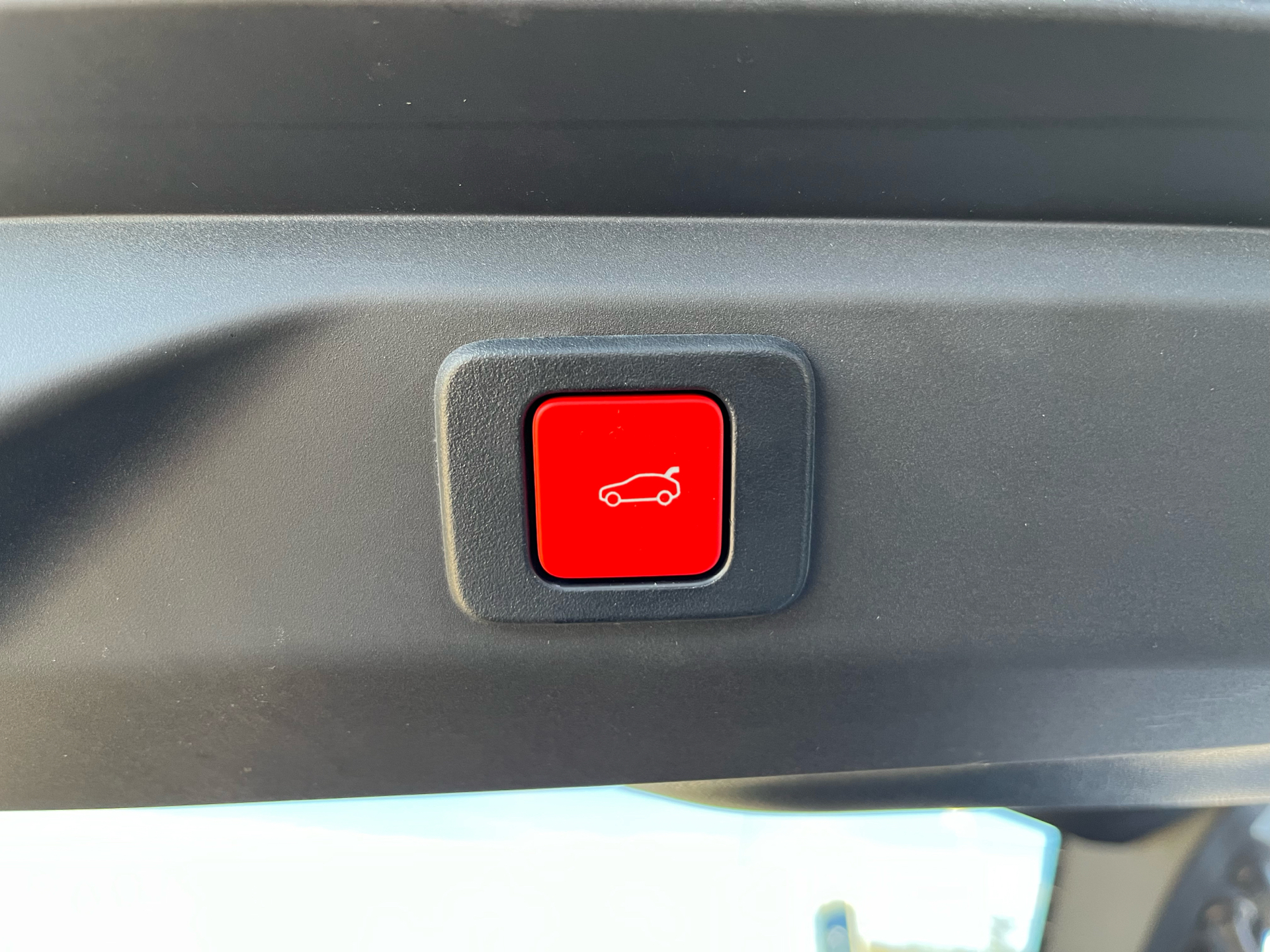 Billede af Peugeot e-3008 EL GT Pack 210HK 5d Aut.