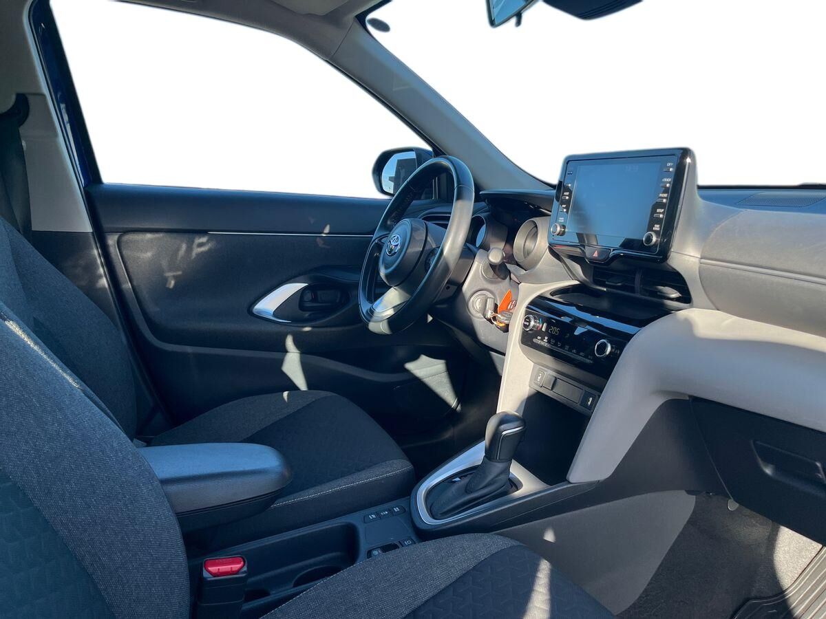 Billede af Toyota Yaris Cross 1,5 Hybrid Essential Comfort 116HK 5d Trinl. Gear