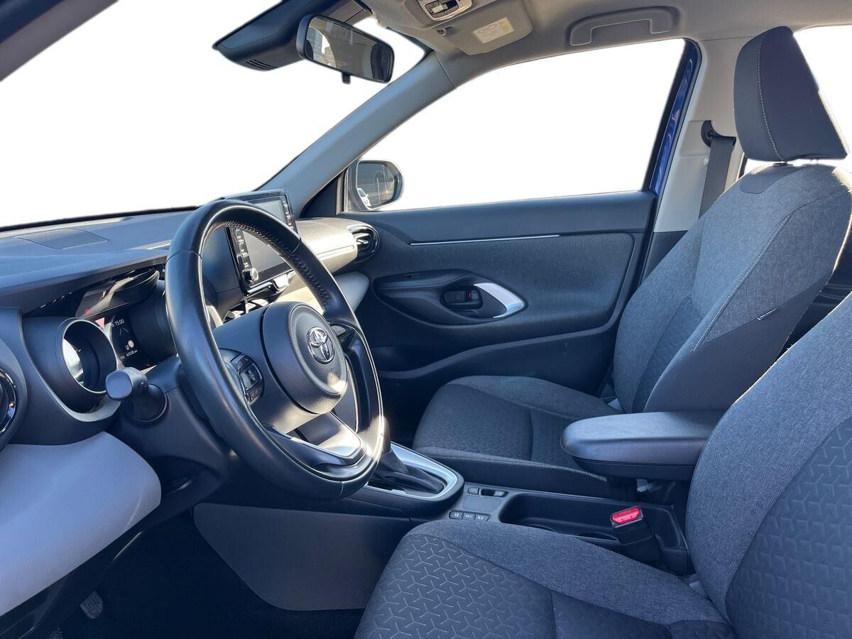 Billede af Toyota Yaris Cross 1,5 Hybrid Essential Comfort 116HK 5d Trinl. Gear