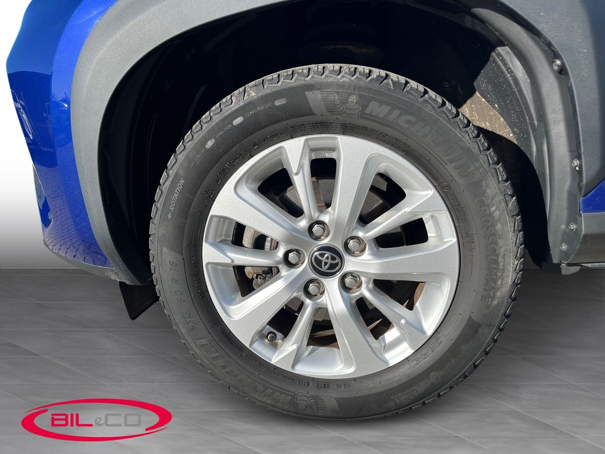 Billede af Toyota Yaris Cross 1,5 Hybrid Essential Comfort 116HK 5d Trinl. Gear