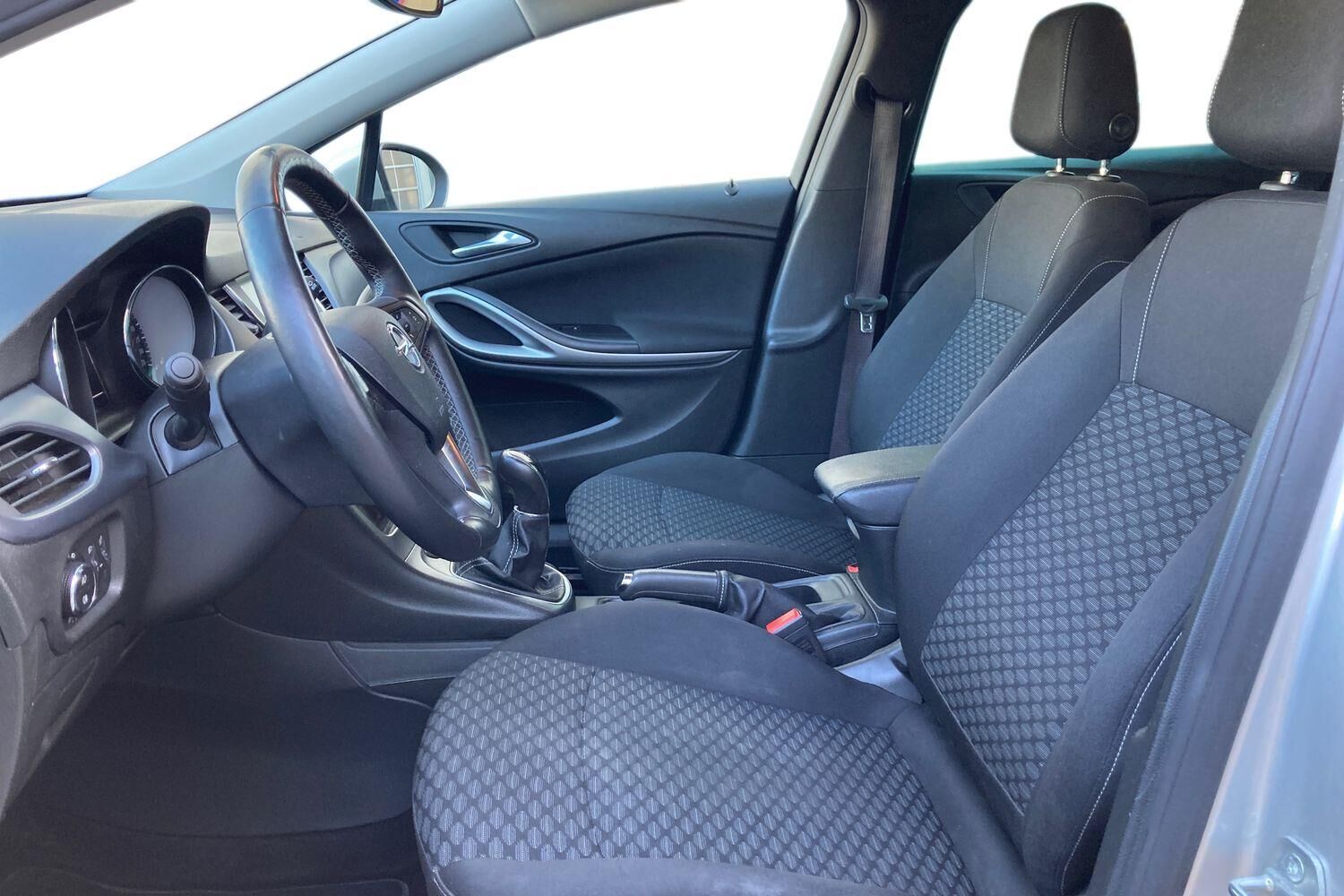 Billede af Opel Astra Sports Tourer 1,0 Turbo ECOTEC Excite 105HK Stc