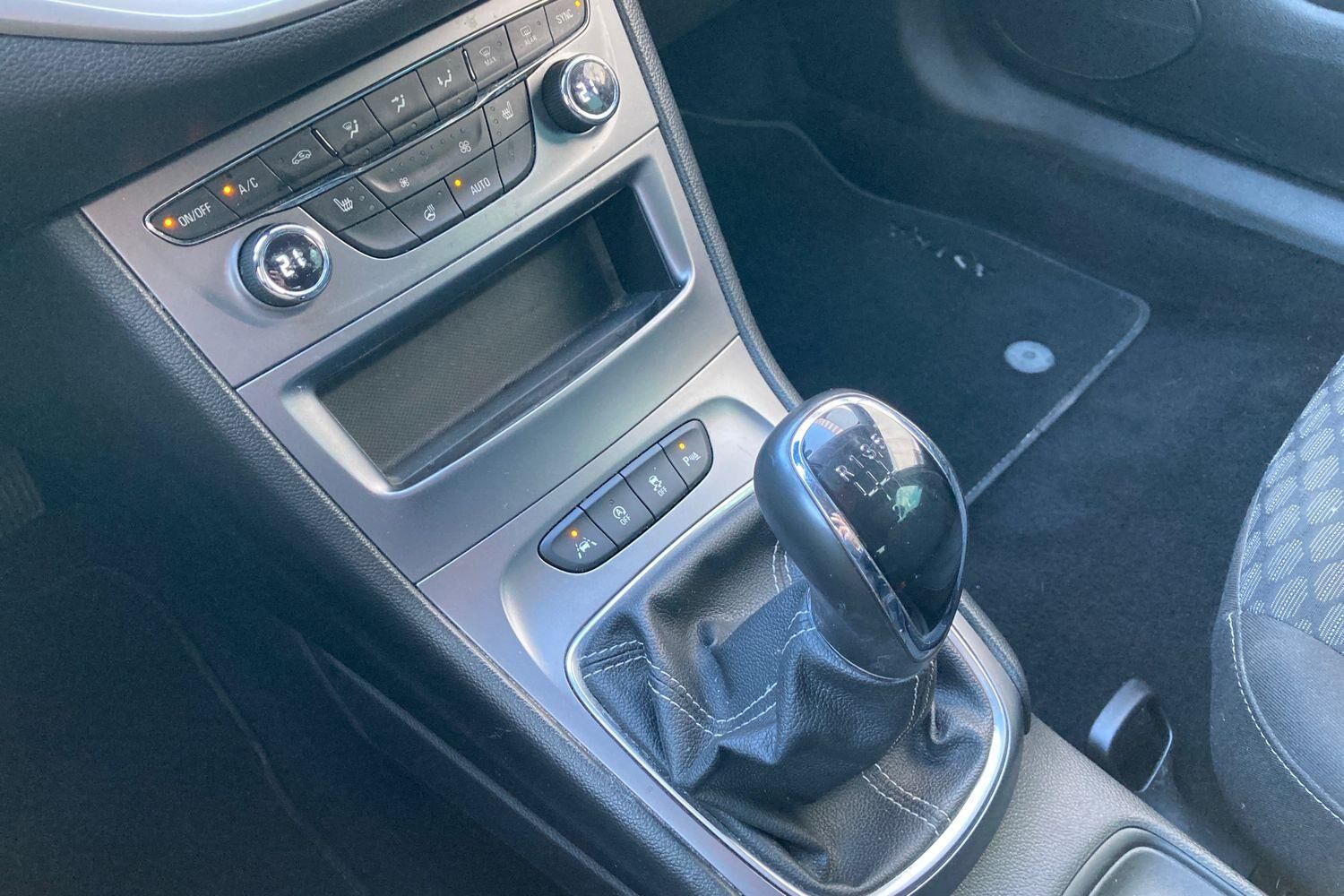 Billede af Opel Astra Sports Tourer 1,0 Turbo ECOTEC Excite 105HK Stc