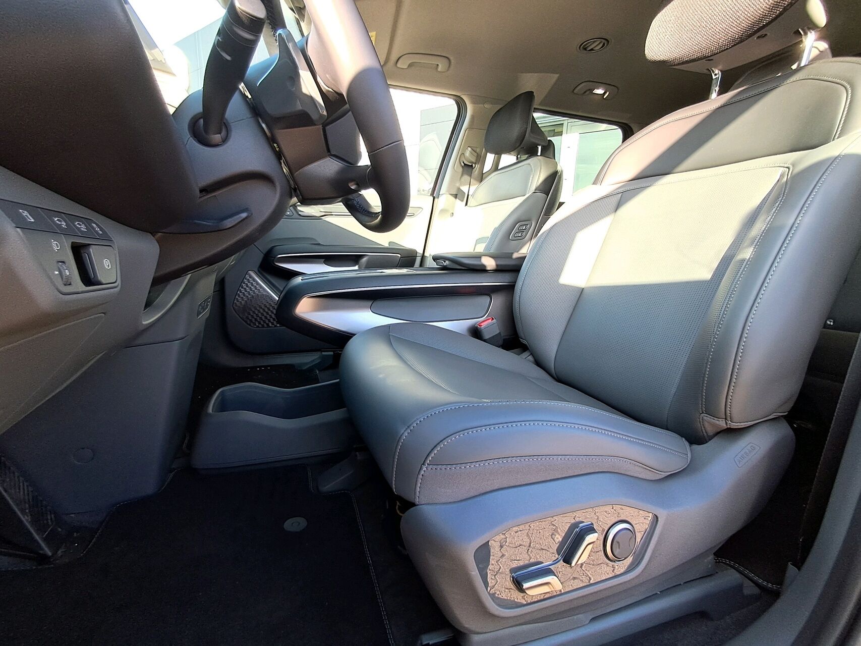 Billede af Kia EV9 EL Standard Range Upgrade 218HK 5d Aut.