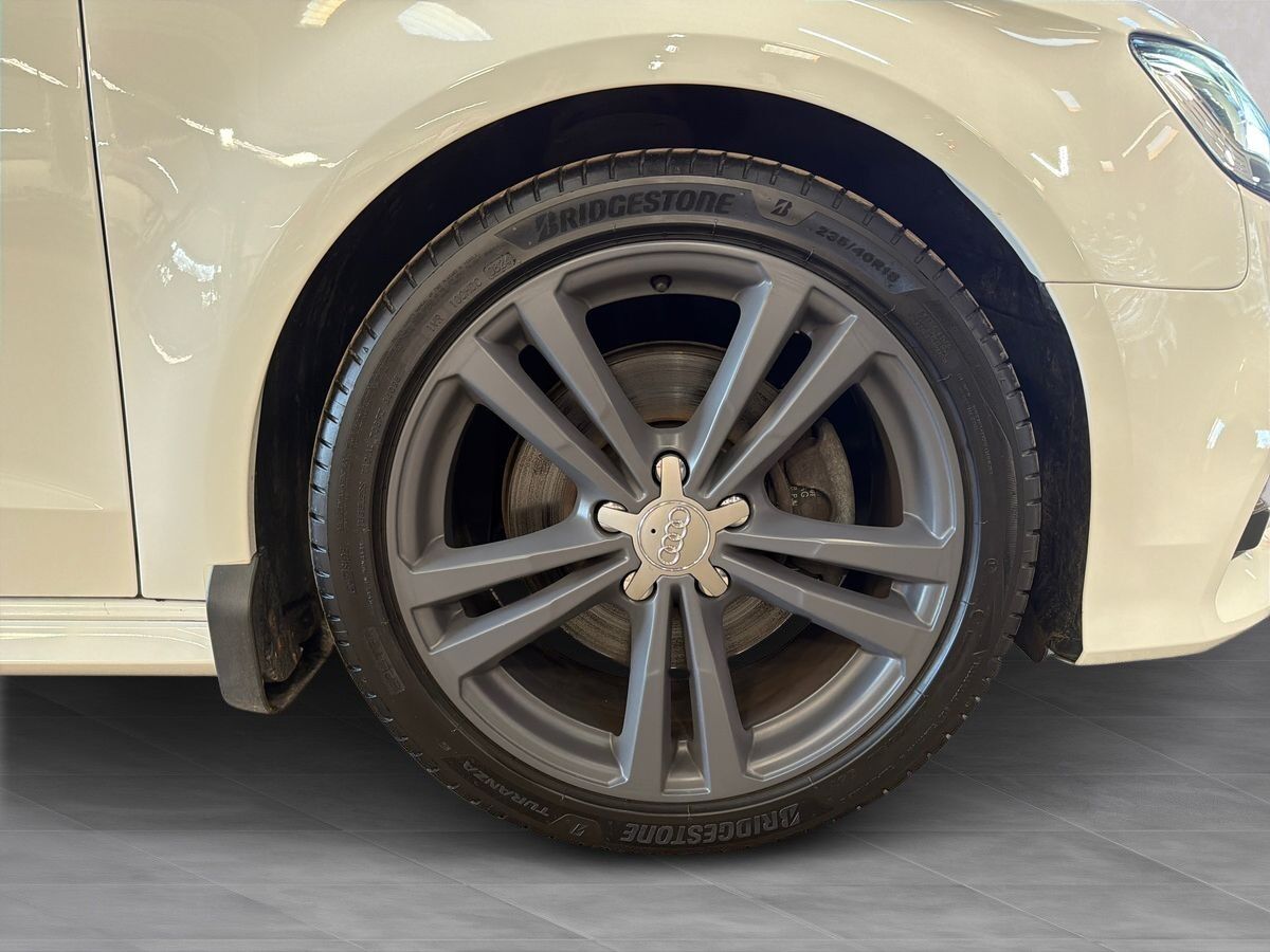 Billede af Audi A3 Sportback 2,0 40 TFSI Sport Limited Edition Quattro S Tron 190HK 5d 7g Aut.