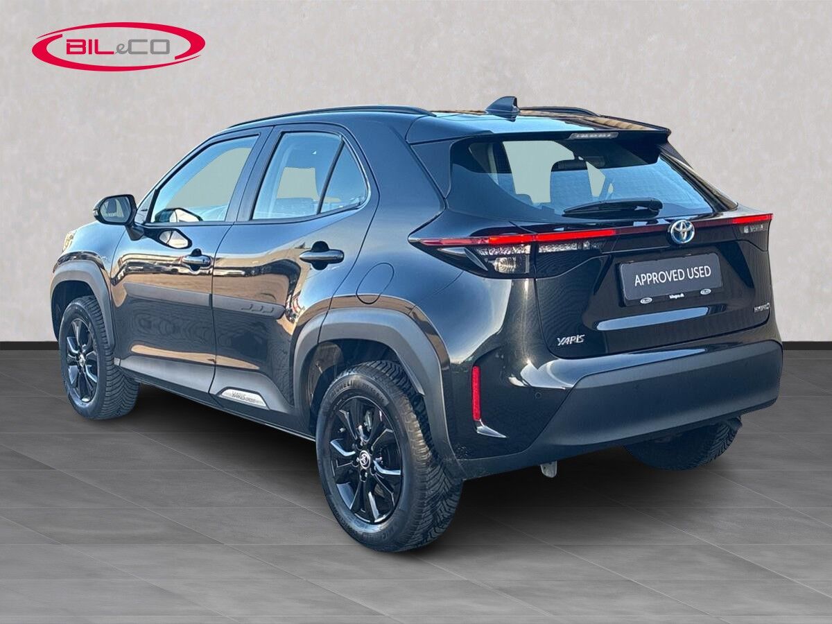 Billede af Toyota Yaris Cross 1,5 Hybrid Active Technology Plus 116HK 5d Trinl. Gear