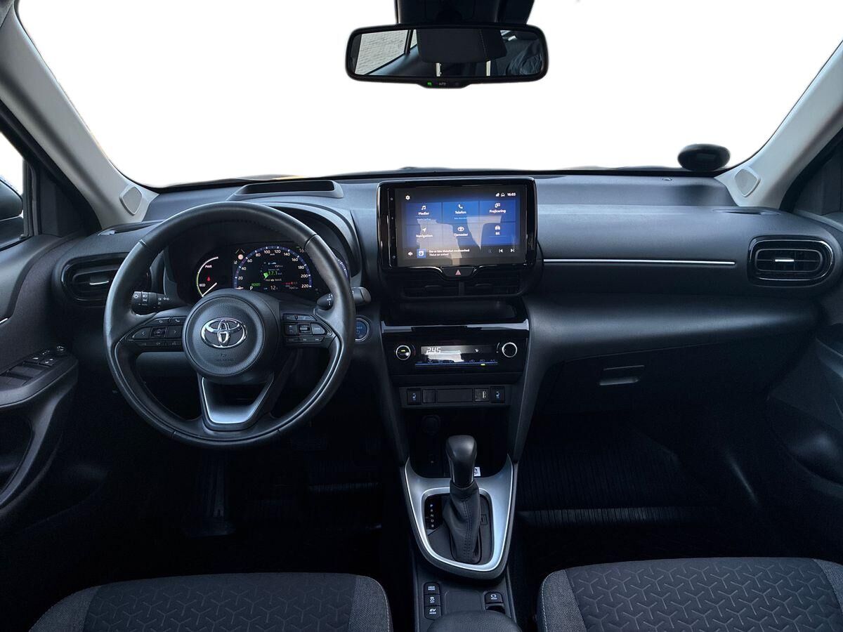 Billede af Toyota Yaris Cross 1,5 Hybrid Active Technology Plus 116HK 5d Trinl. Gear