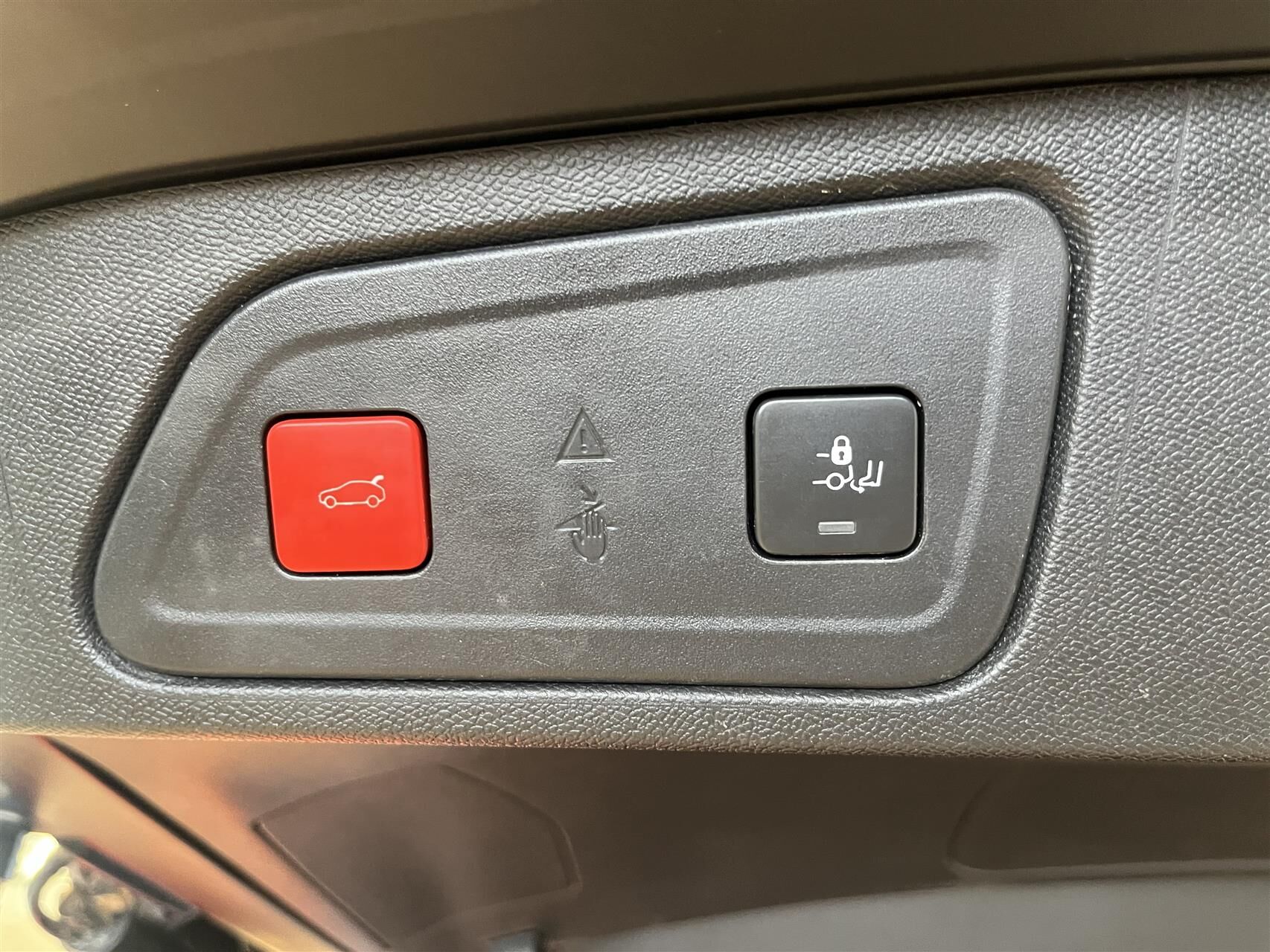 Billede af Citroën C5 Aircross 1,5 Blue HDi Platinum EAT8 start/stop 130HK 5d 8g Aut.