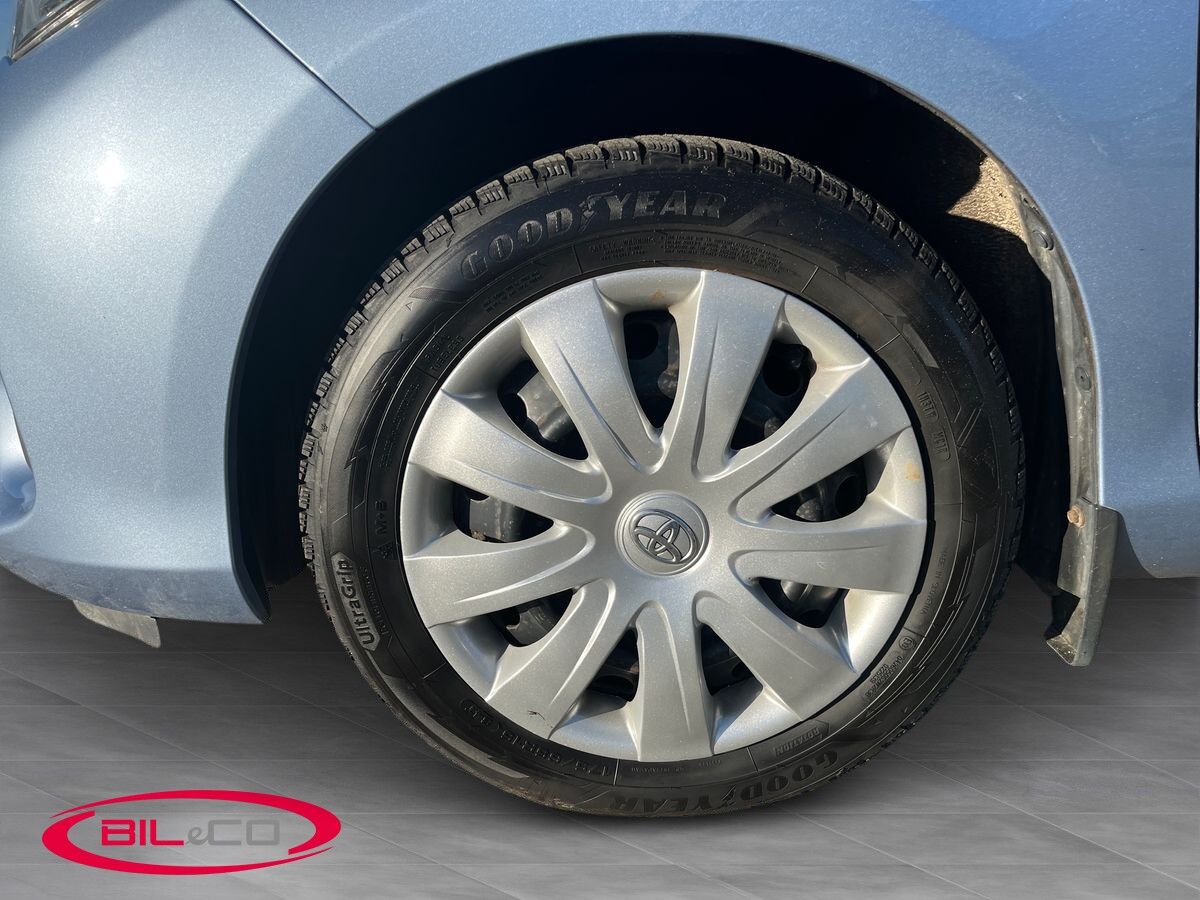 Billede af Toyota Yaris 1,3 VVT-I T2 Style 100HK 5d 6g