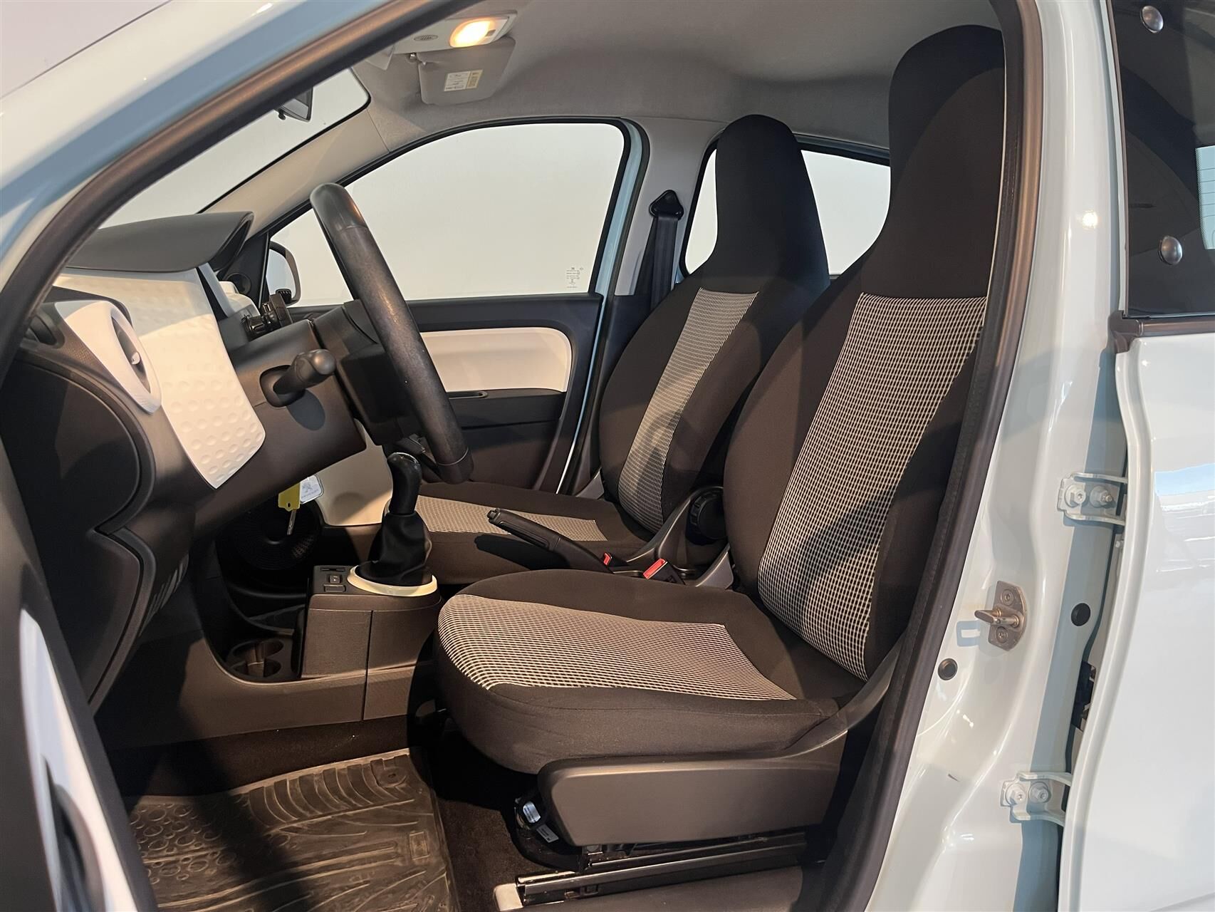 Billede af Renault Twingo 1,0 Sce Authentique start/stop 70HK 5d