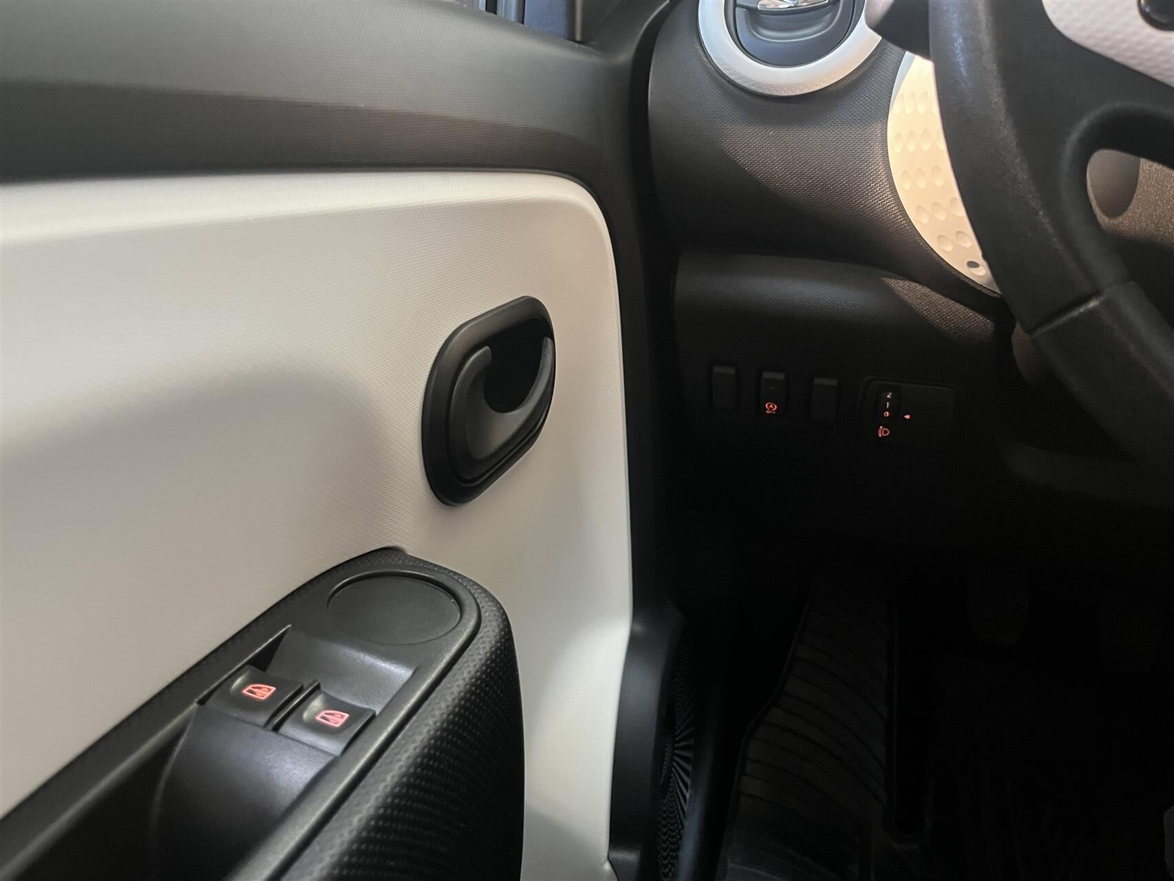 Billede af Renault Twingo 1,0 Sce Authentique start/stop 70HK 5d