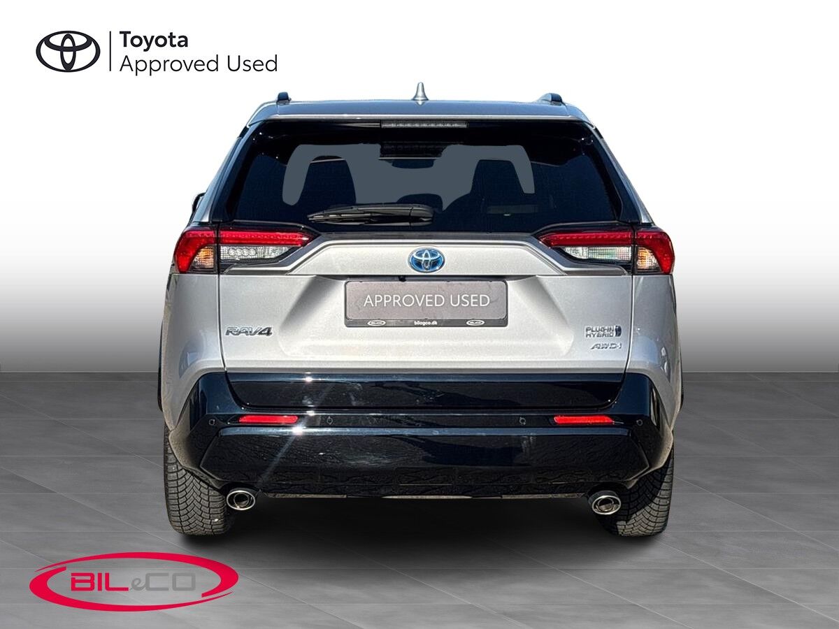 Billede af Toyota RAV4 Plug-in 2,5 Plugin-hybrid Active Business Comfort AWD 306HK 5d 6g Aut.