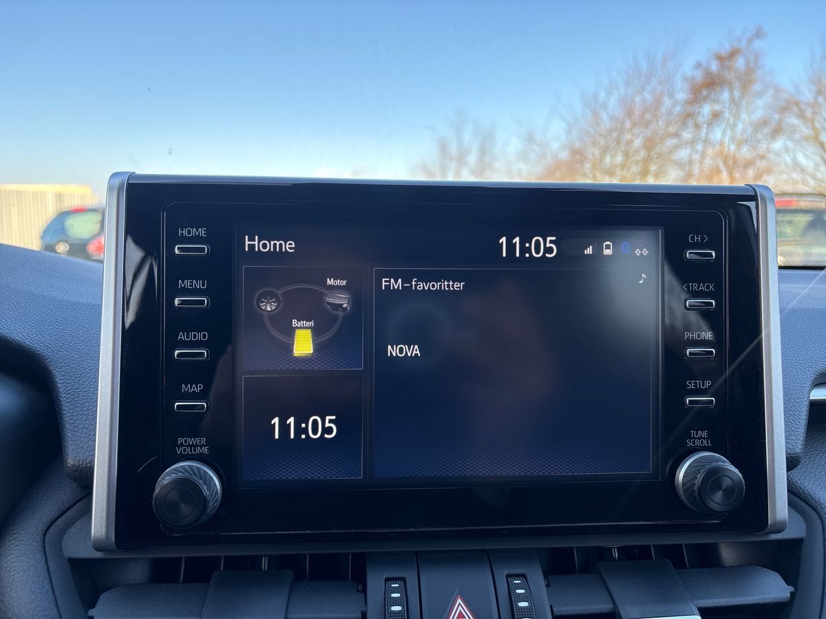 Billede af Toyota RAV4 Plug-in 2,5 Plugin-hybrid Active Business Comfort AWD 306HK 5d 6g Aut.