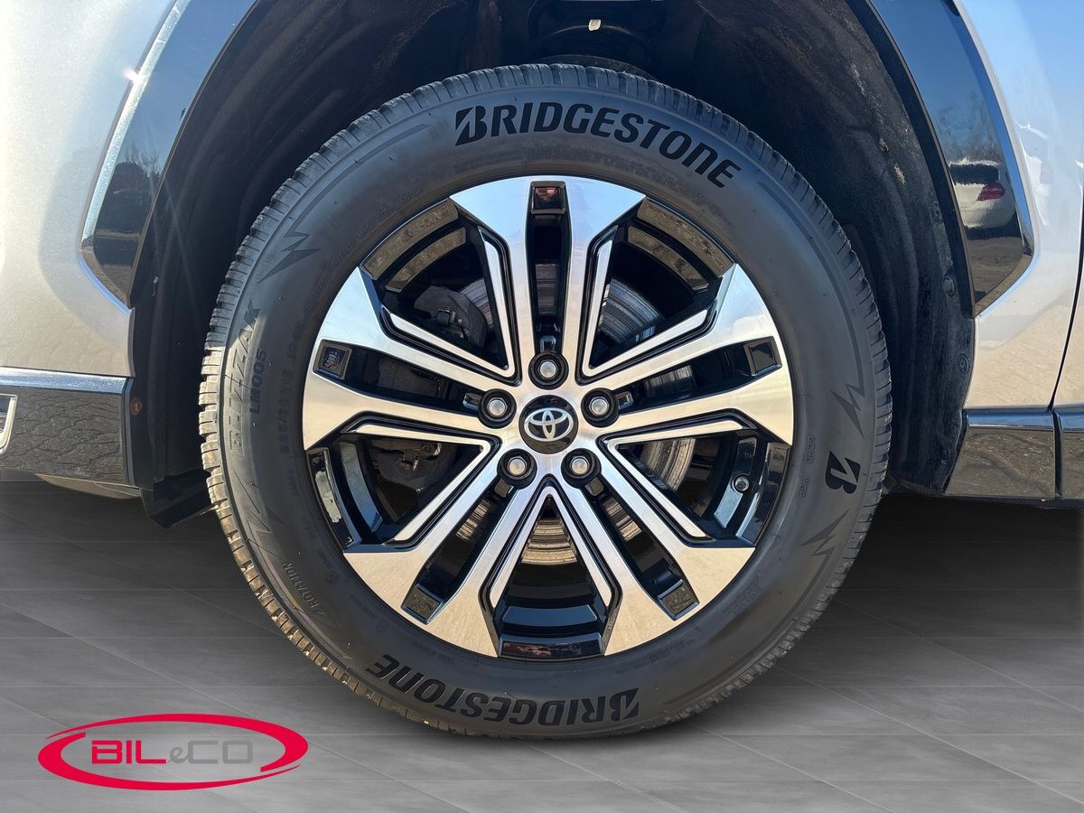 Billede af Toyota RAV4 Plug-in 2,5 Plugin-hybrid Active Business Comfort AWD 306HK 5d 6g Aut.