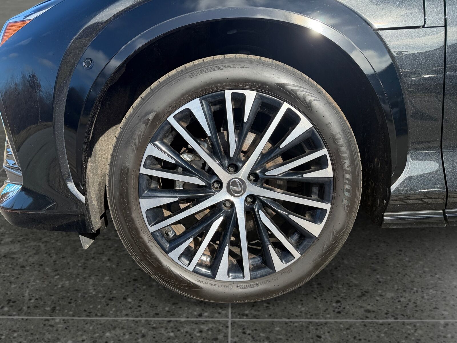 Billede af Lexus RZ 450e EL Luxury Direct4 313HK 4d Aut.