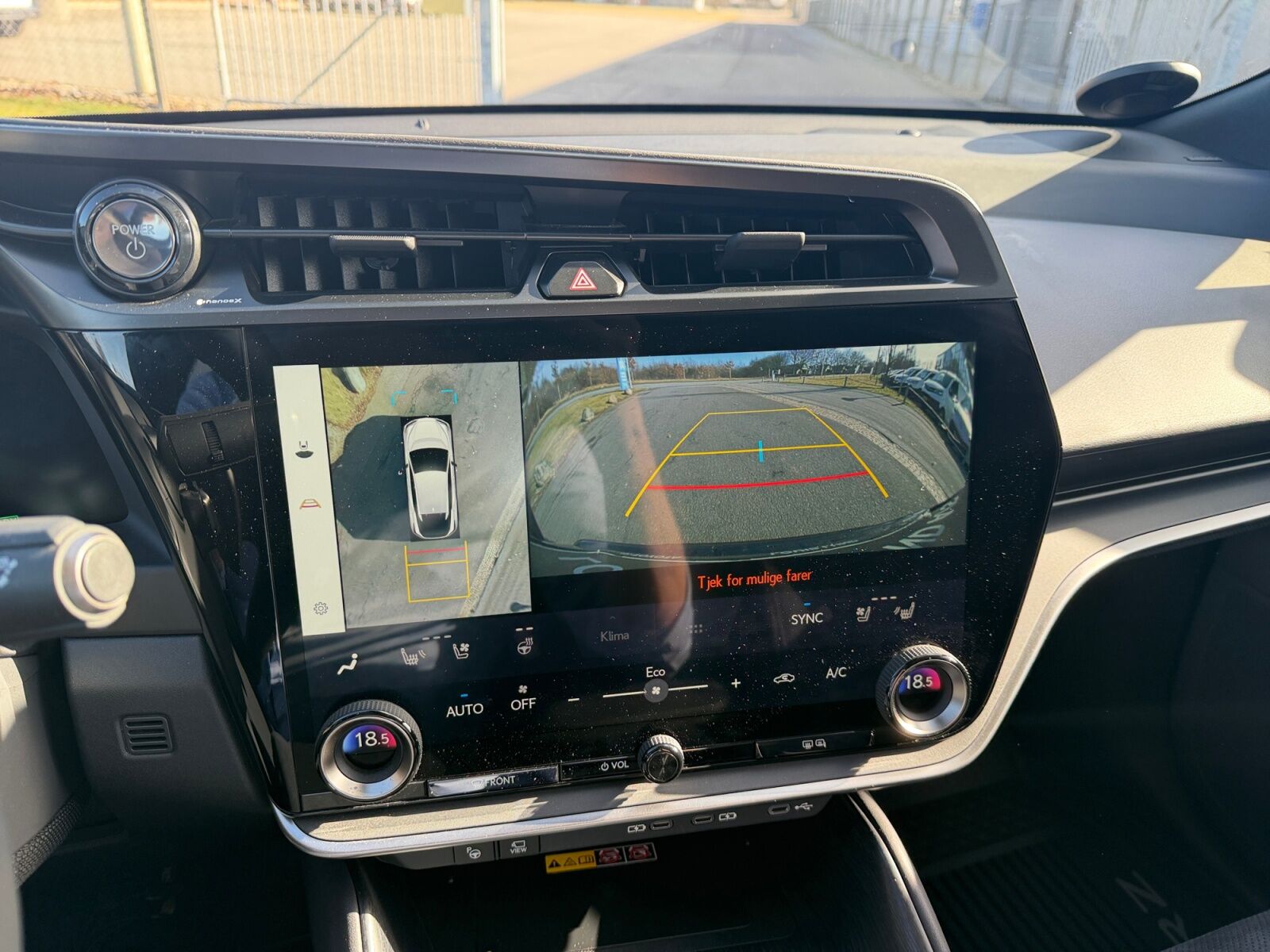 Billede af Lexus RZ 450e EL Luxury Direct4 313HK 4d Aut.