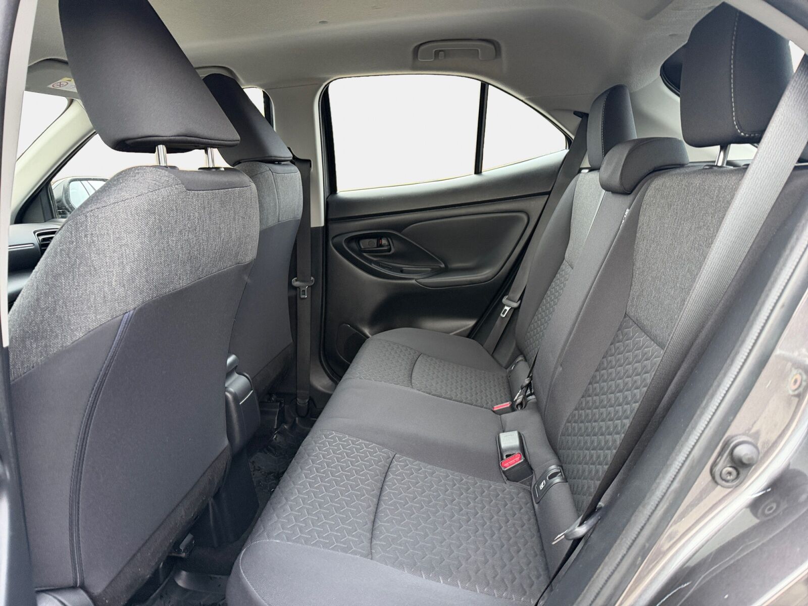 Billede af Toyota Yaris Cross 1,5 Hybrid Active Technology Plus 116HK 5d Trinl. Gear