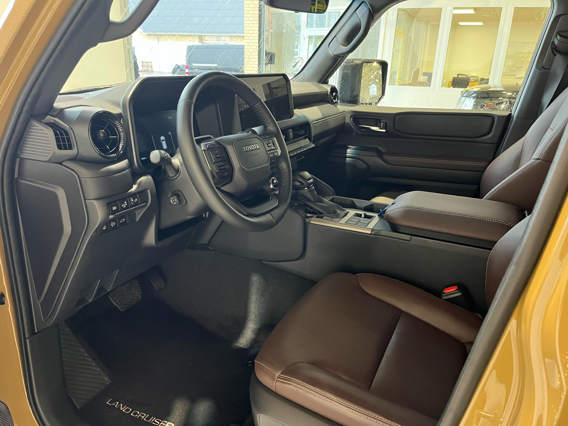 Billede af Toyota Landcruiser 2,8 D-4D T3 4WD 204HK 5d Aut.