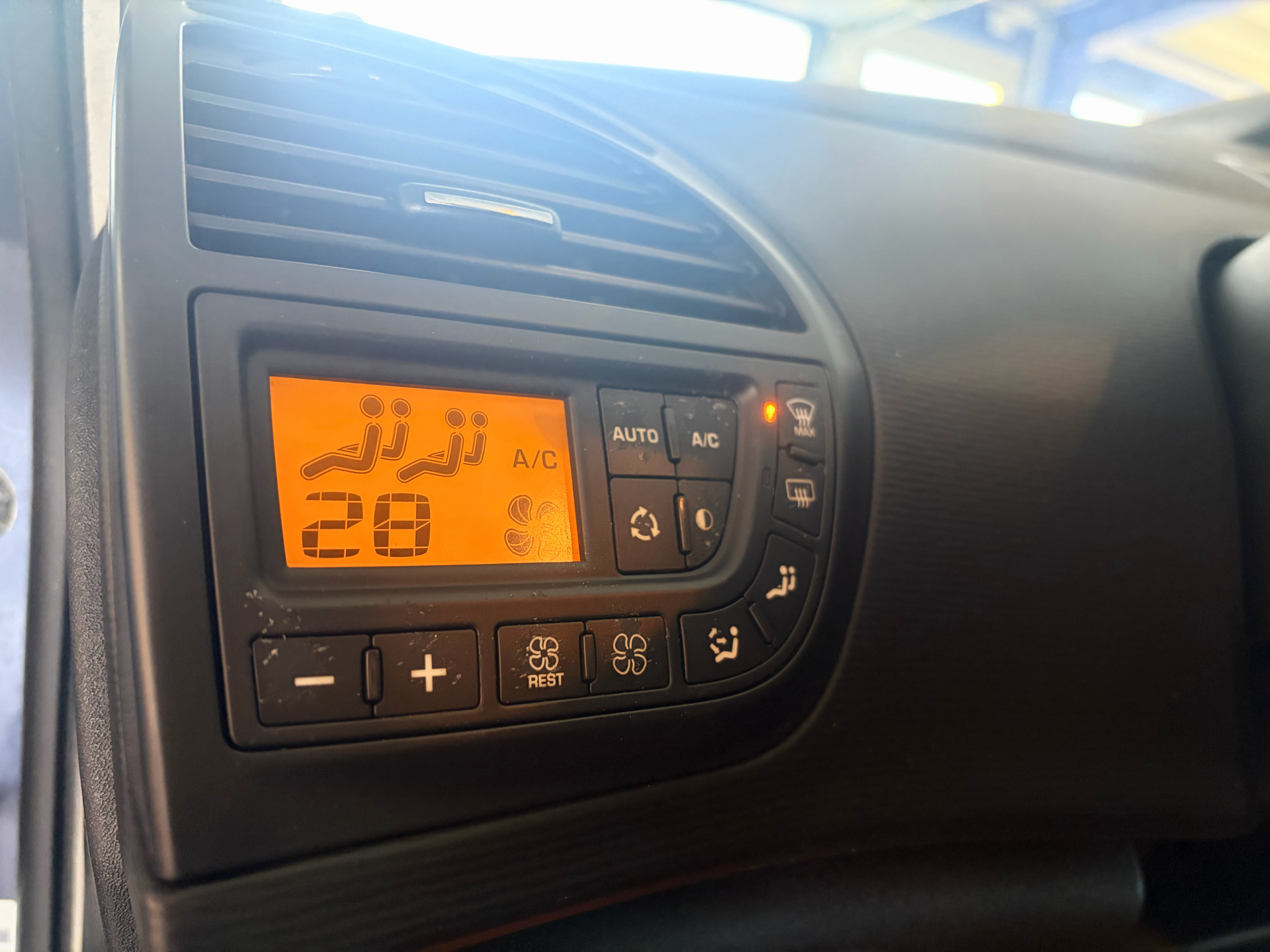 Billede af Citroën C4 Picasso 1,8 i 16V 127HK