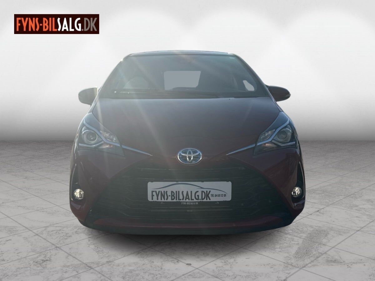 Billede af Toyota Yaris 1,5 Hybrid H2 Premium E-CVT 100HK 5d Trinl. Gear