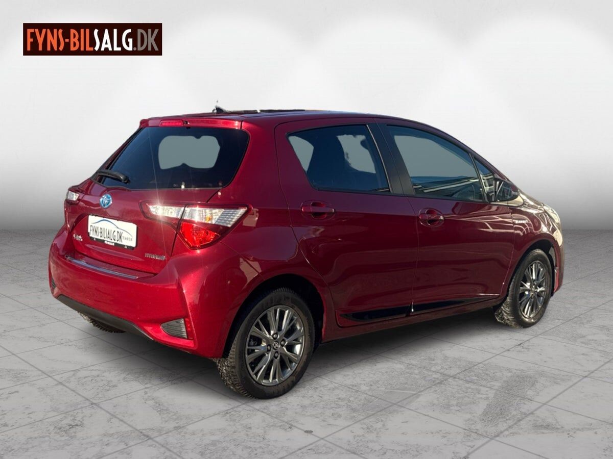 Billede af Toyota Yaris 1,5 Hybrid H2 Premium E-CVT 100HK 5d Trinl. Gear