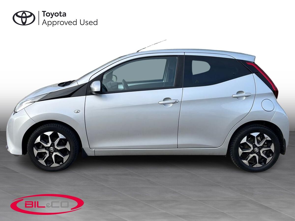 Billede af Toyota Aygo 1,0 VVT-I X-plore DAB+ 72HK 5d
