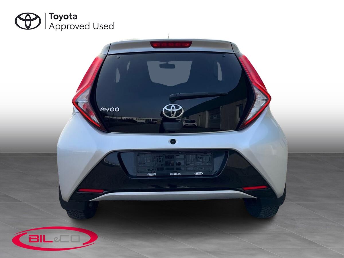 Billede af Toyota Aygo 1,0 VVT-I X-plore DAB+ 72HK 5d